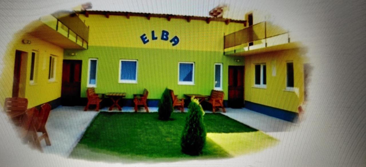 Apartmany Elba Velky Meder Exterior photo